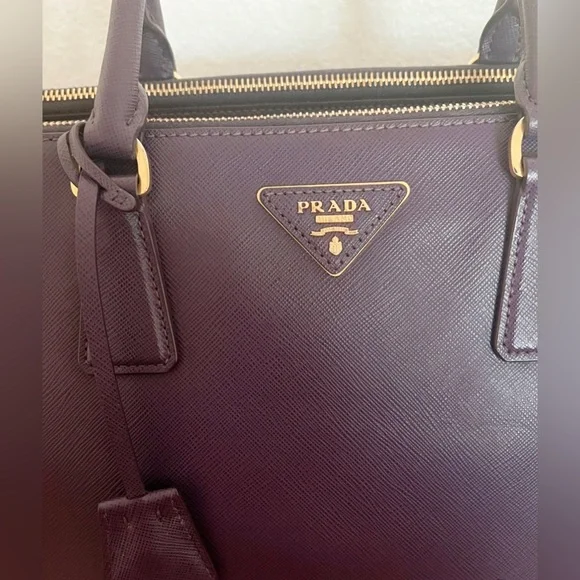 Prada Galleria Saffiano Bag - Picture 3 of 10